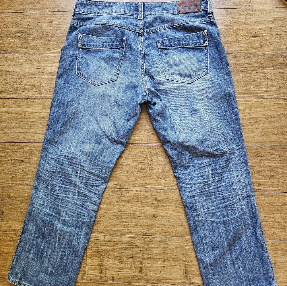Express Capris - Picture 2 of 3